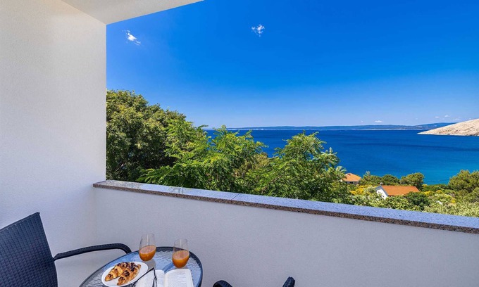 Stara Baska Apartment | Apartment STARA BAŠKA near the sea