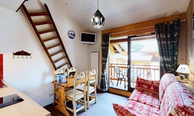 Les Boisses Apartment | Apartment Studio Mezzanine Tignes 1800