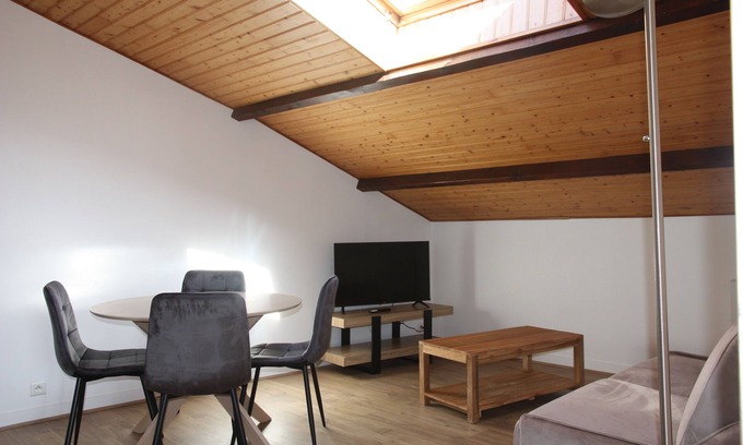 Pont Rousseau Apartment | Apartment T3 (52 m²) close to Nantes