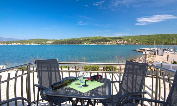 Cizici Apartment | Apartment Tamaris A with Seaview