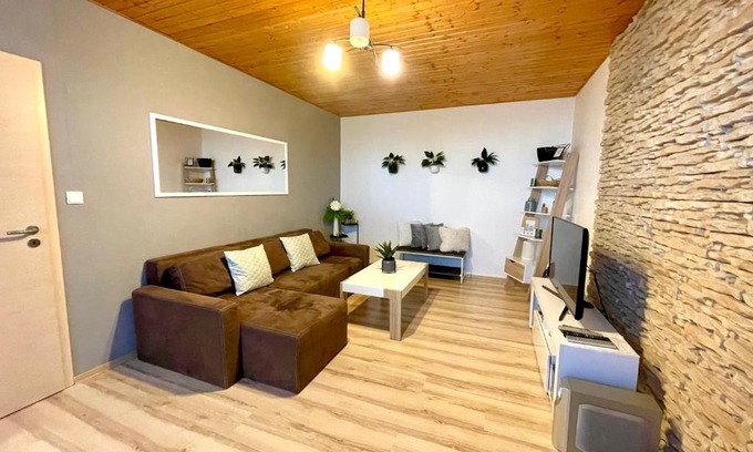 Tatranska Strba Apartment | Apartment Tatry - spacious 3BD, Netflix & fast internet
