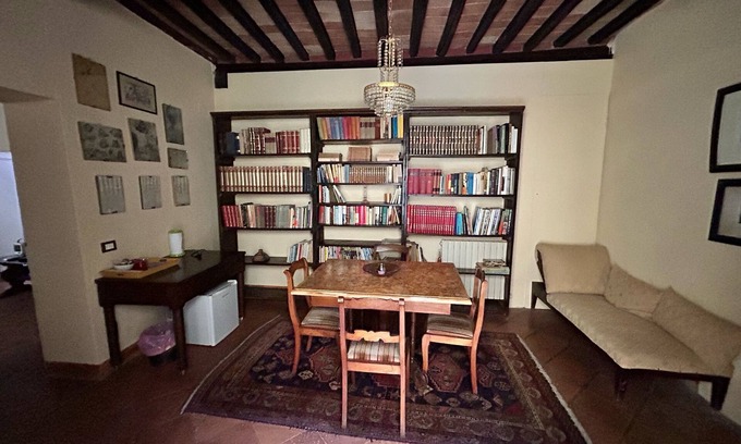 Vescovado Apartment | Apartment "the oak tree"