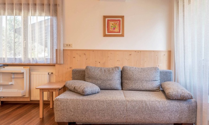 Kastelruth Apartment | Apartment “Trocker Kastelruth 3” near Seiser Alm with Mountain View Whirlpool & Sauna