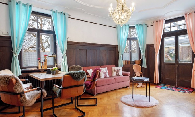 Lenzkirch Apartment | Apartment 'Uwe's Stube' with Shared Terrace, Shared Garden and Wi-Fi