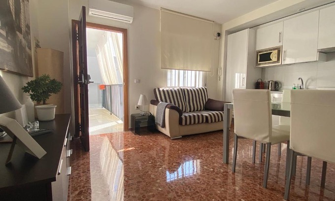 San Gil Apartment | Apartment Wall Center - Aloha Sevilla