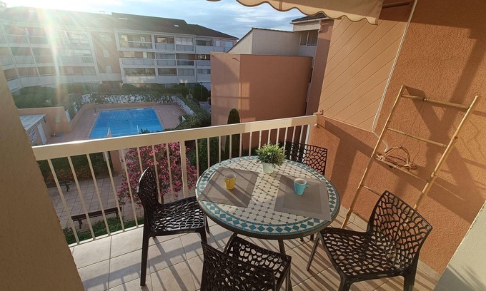 Tamaris Apartment | Apartment with pool near the beach
