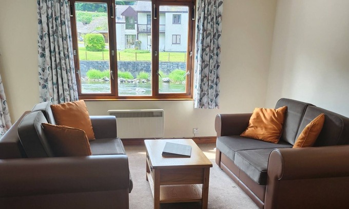 Backbarrow Apartment | Apartment with river view- Sleeps 4