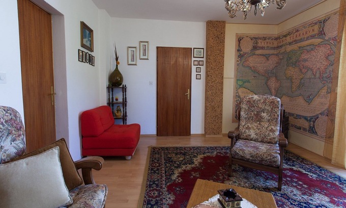 Bogovici Apartment | Apartment with terrace near the beach