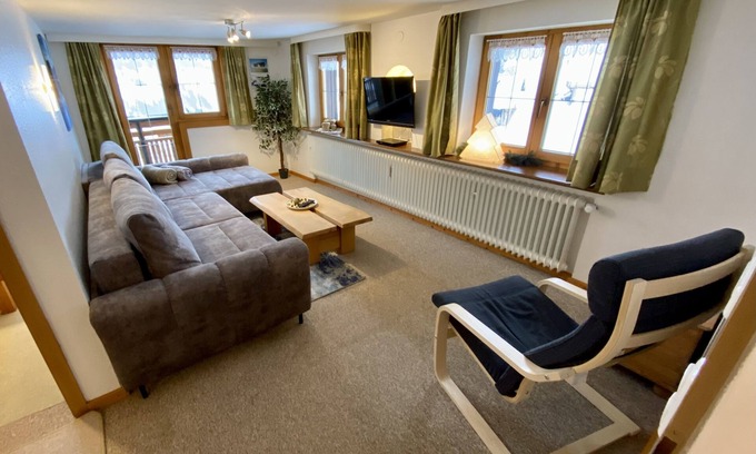 Hirschegg Apartment | Apartment with two sleeping rooms and balcony