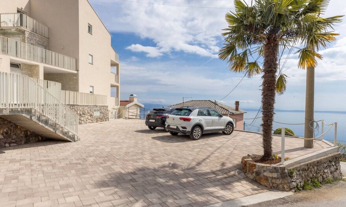 Bregi Apartment | Apartments Bregha - Three Bedroom Apartment with Terrace