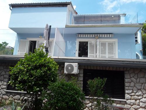 Cizici Apartment | Apartments by the sea Cizici, Krk - 22430