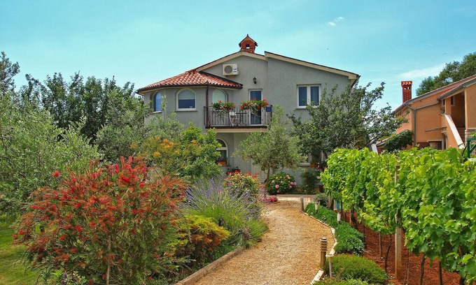 Valbandon Apartment | Apartments Daffodils 1002