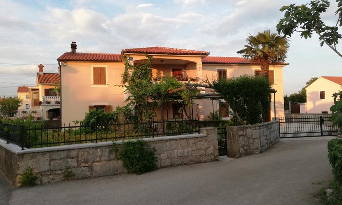 Gabonjin Apartment | Apartments Drpic