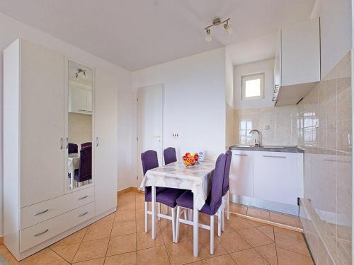 Brasina Apartment | Apartments Grljevi - Studio Apartment with Sea View and Balcony A2