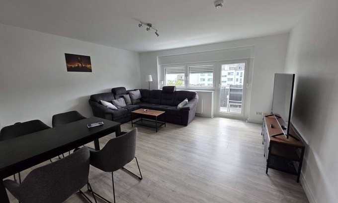 Wiesdorf Apartment | Apartments Leverkusen City