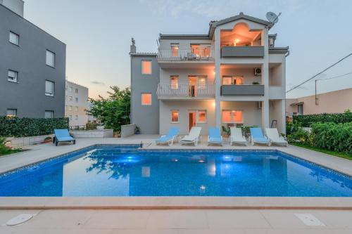 Mejasi Apartment | Apartments Maestral