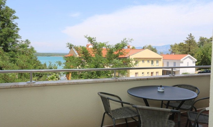 Soline Apartment | Apartments Sucic Iva i Tea (86111-A2) - Soline - island Krk