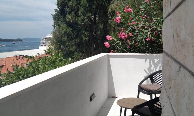 Gruz Apartment | Apartments Tayra - Comfort studio apartment with balcony (BR3)