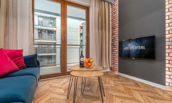 Praga Apartment | Apartments Warsaw Markowska 3/19a