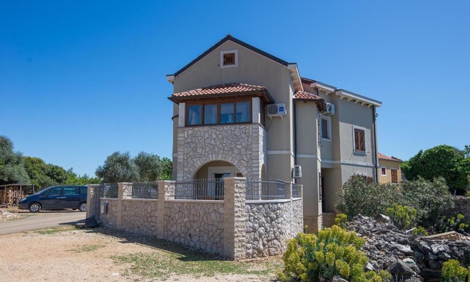 Punta Kriza Apartment | Apartments with parking space Punta kriza, Cres - 8082