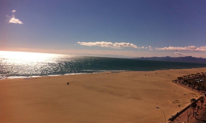 Canet-en-Roussillon Apartment | Appart' à la Mer Breathtaking view - 7th floor - Elevator - Free WiFi - Private parking