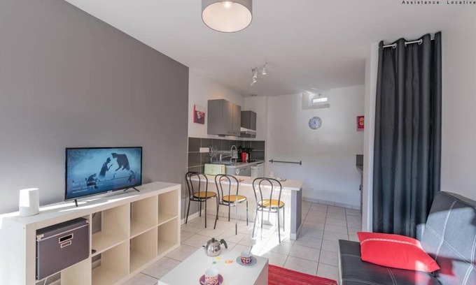 Bieville-Beuville Apartment | appart 39m2 avec Terrasse et jardin parking Netflix wifi Pas besoin de passe sanitaire