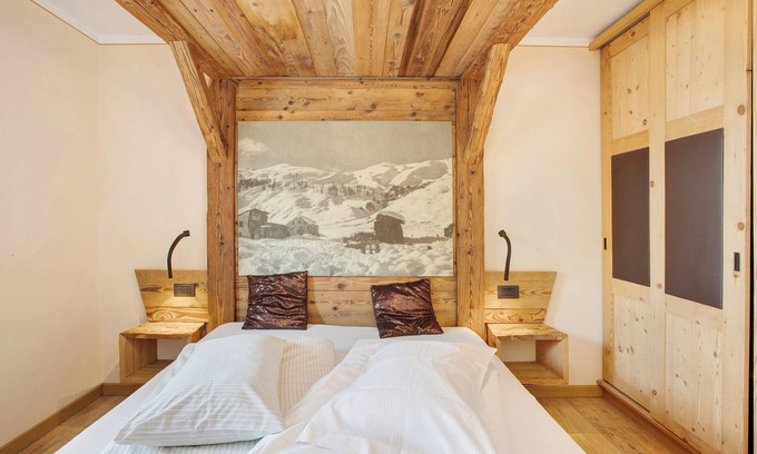 San Rocco Apartment | "Appartamento 1 Deluxe - Alpen Suite" with Mountain View, Garden & Wi-Fi