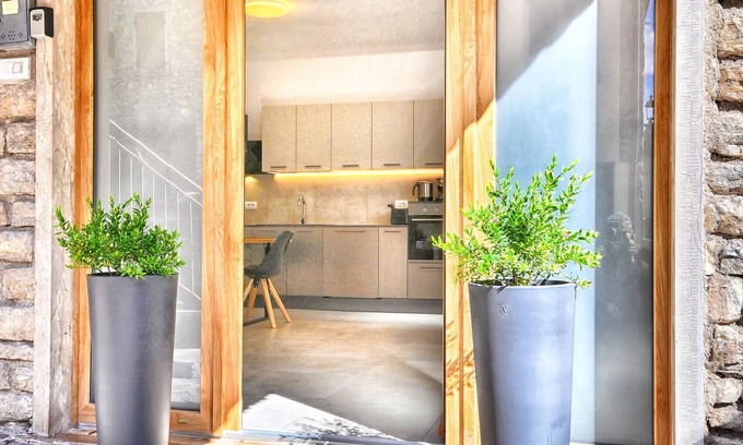 Prabione Apartment | Appartamento Andrì by Theater Home - recently renovated and equipped with every comfort