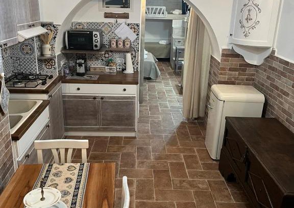 Fondi Apartment | Appartamento Centro Storico Fondi