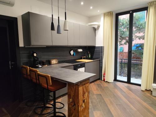 San Fruttuoso Apartment | Appartamento di Michael