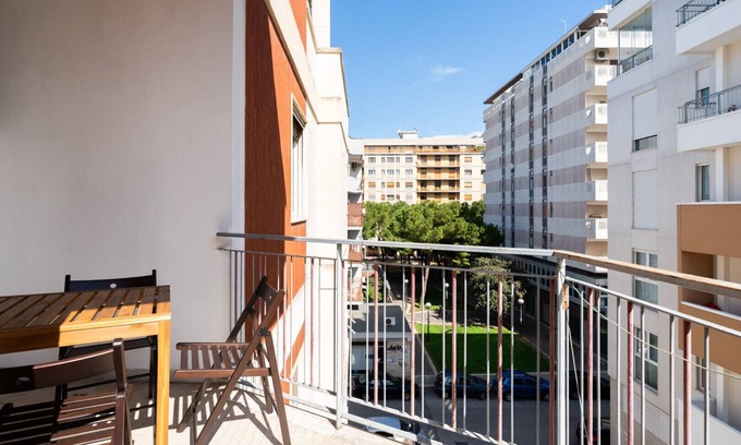 Municipio 2 Apartment | Appartamento Finestra sul giardino by Wonderful Italy