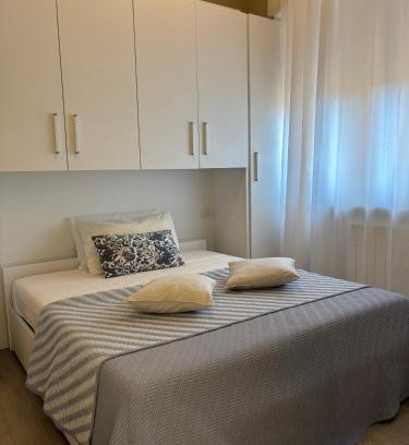 Milan Apartment | Appartamento in Via Canonica