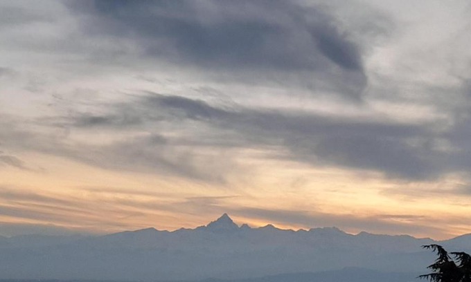Piossasco Apartment | Appartamento in villa con vista Monviso