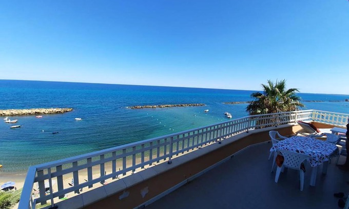 Torre Melissa Apartment | Appartamento Primo Sole