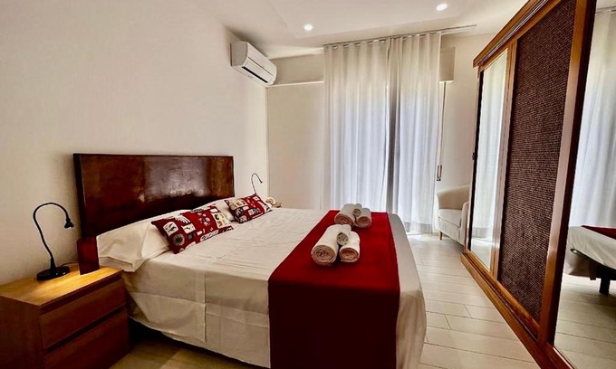 Punta Secca Apartment | Appartamento Puntasecca a pochi metri dal mare