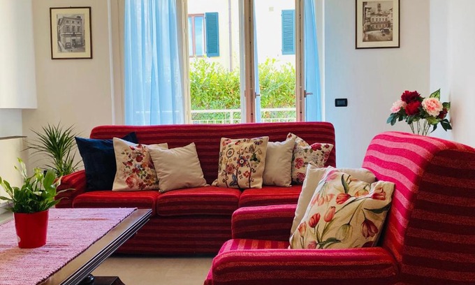 Lucca Historical Center Apartment | Appartamento S.Anna