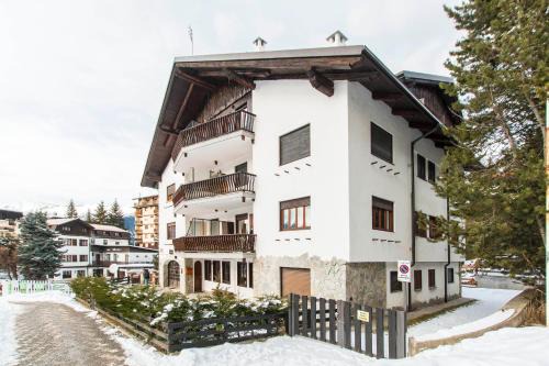 Sauze d'Oulx Apartment | Appartamento sulla piazzetta centrale