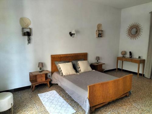 Saint-Pons-de-Thomieres Apartment | Appartement le petit bonheur