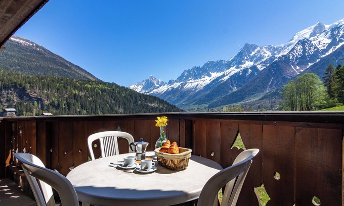 Les Houches Apartment | Appartement Bellachat 10 ski in/ski out, Les Houches (Chamonix), France