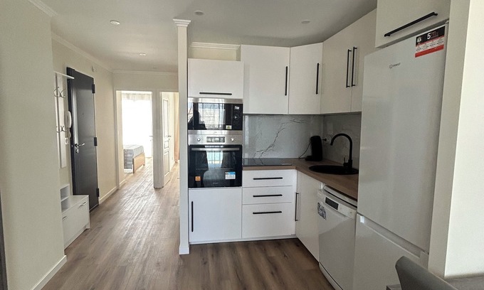 Chanot - Stade Velodrome Apartment | Appartement 4 Chambres, Plage, Stade et Parking