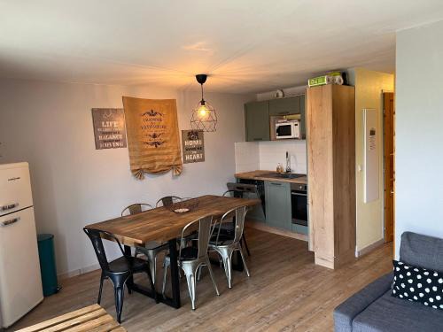 Saint-Jean-d'Arves Apartment | appartement au pied des pistes