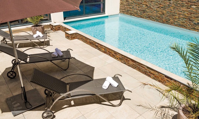 Biarritz Condo | Appartement avec AC, Wi-Fi Gratuit & accès Piscine
