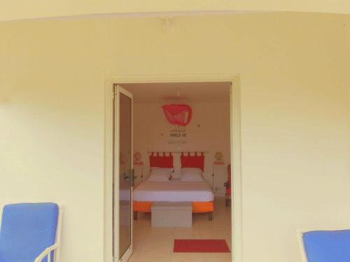 Circuit 1C1 Apartment | Appartement Camillia, 41m2 et son jardin privatif.
