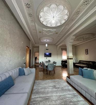 Tangier Apartment | Appartement chaleureux pour des vacances en famille