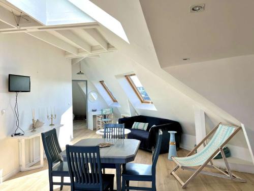 Etel Apartment | Appartement charme avec vue mer, proche plages et commerces - FR-1-479-220