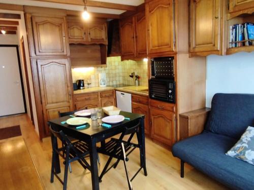 Prapoutel Apartment | Appartement cosy 2 pièces, pied des pistes, 5 pers., centre station, commerces et remontées à proximité - FR-1-771-14