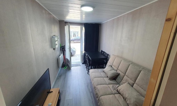 Salins-les-Bains Apartment | Appartement Cosy RDC Salins les Bains