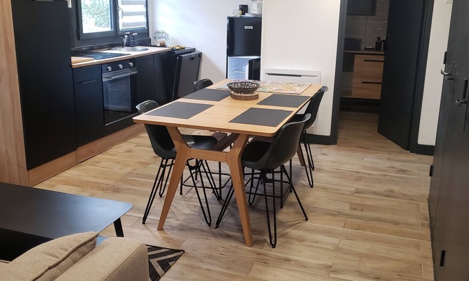 Coubron Apartment | Appartement Cosy Proche Paris et CDG
