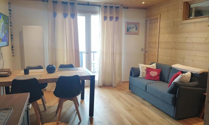 Valfrejus Apartment | Appartement des Ours ski au pied