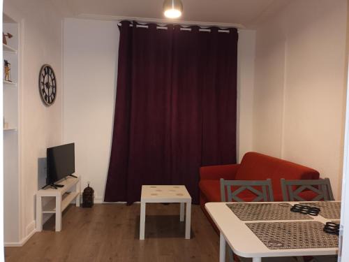 Mulhouse Apartment | Appartement entier au RDC - Ideal pour travailleurs ou voyageurs en famille jusqu à 6p